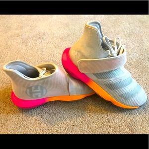 Adidas Harden B/E basketball shoes